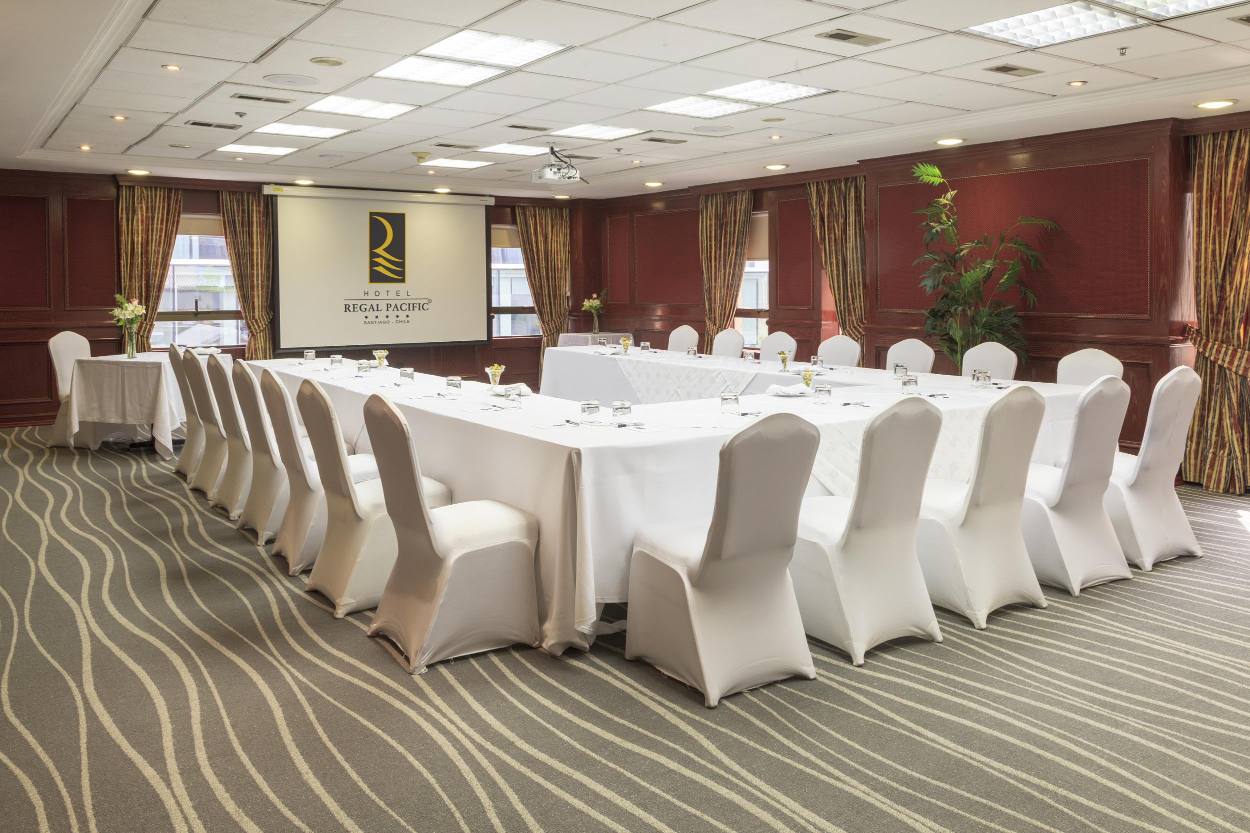 Hotel Regal Pacific Santiago Kültér fotó Meeting room