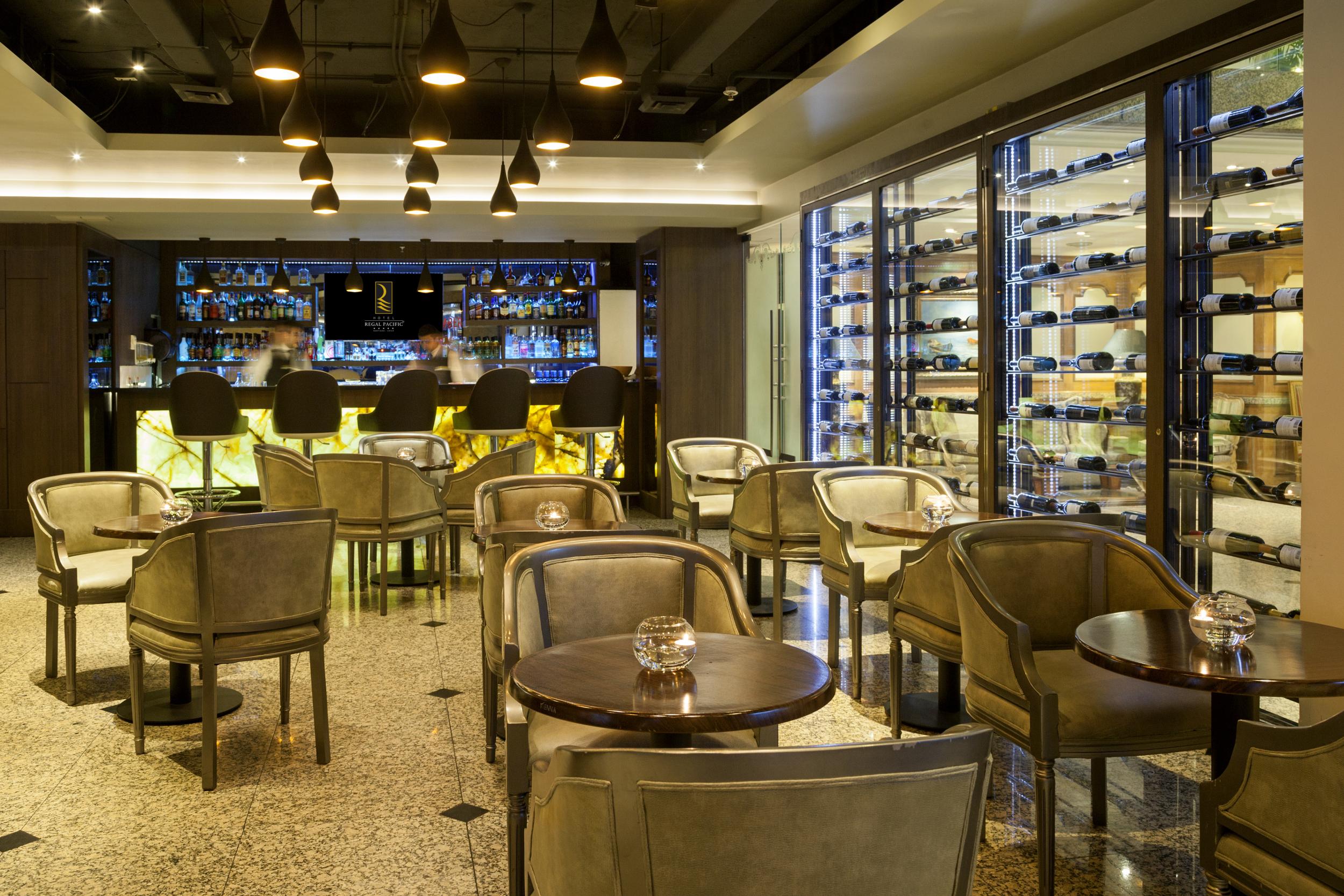 Hotel Regal Pacific Santiago Kültér fotó The Wine Bar