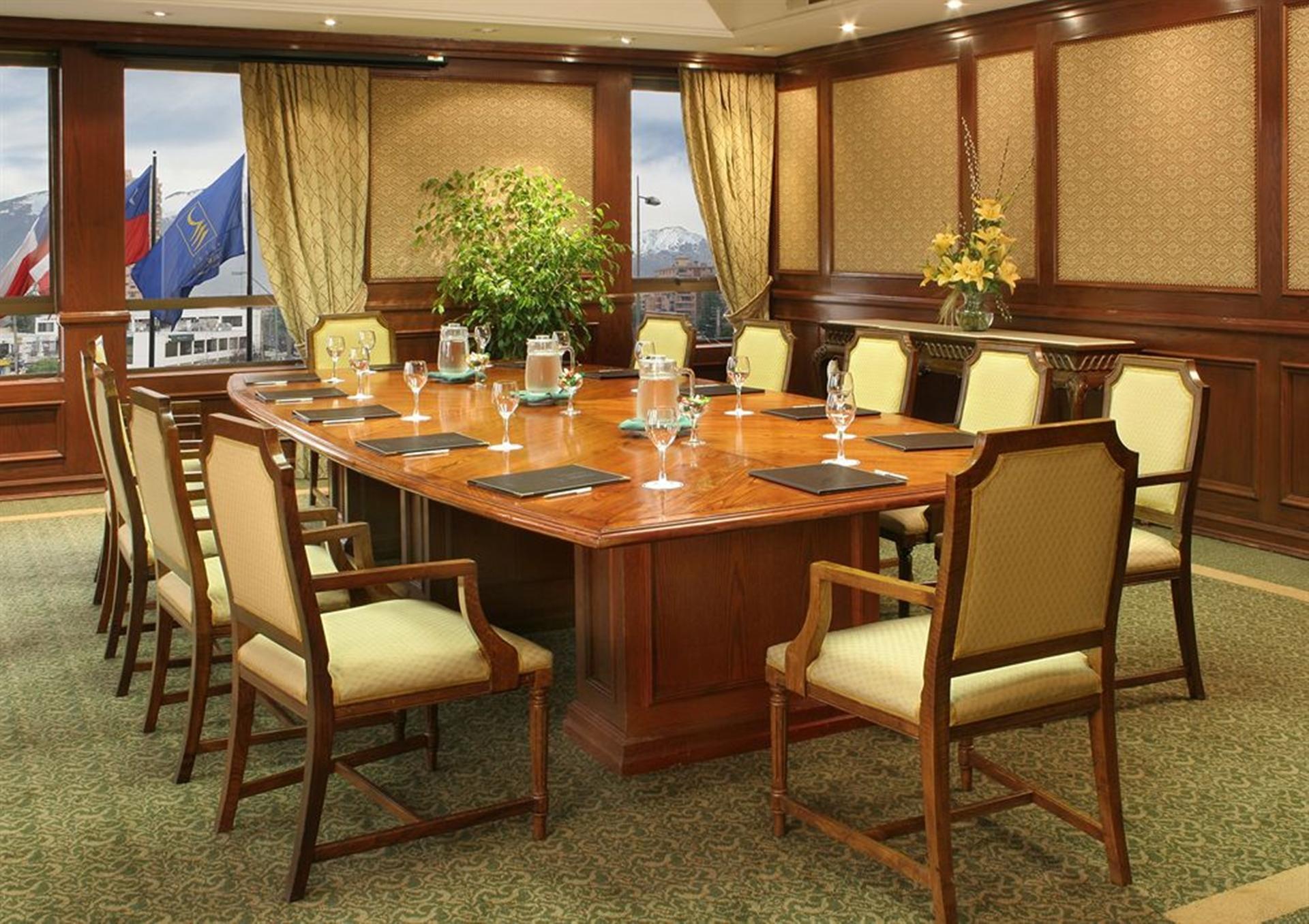 Hotel Regal Pacific Santiago Kültér fotó The meeting room of the European Economic and Financial Affairs Council