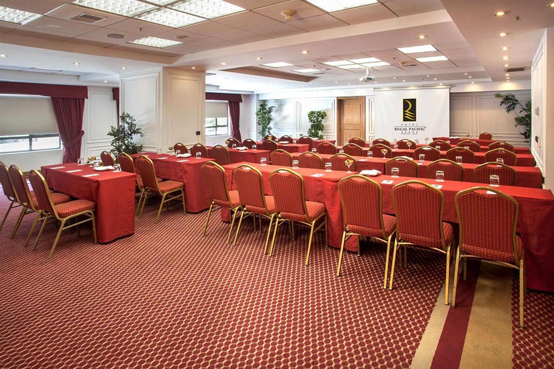 Hotel Regal Pacific Santiago Kültér fotó The ballroom at the hotel
